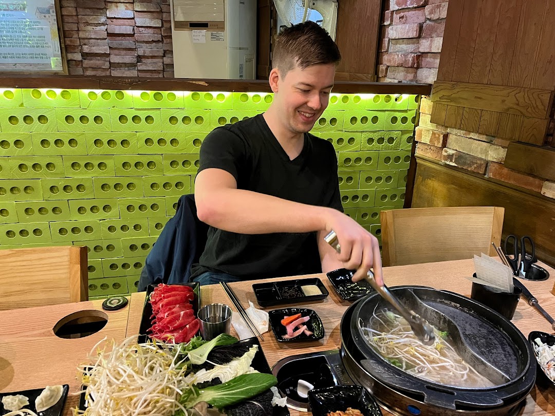 A timeline photo. Click photo to open fullscreen when on a tablet or desktop device.