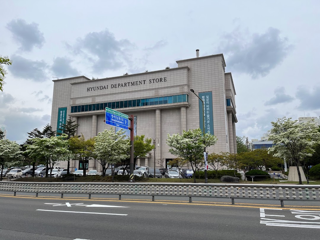 A timeline photo. Click photo to open fullscreen when on a tablet or desktop device.